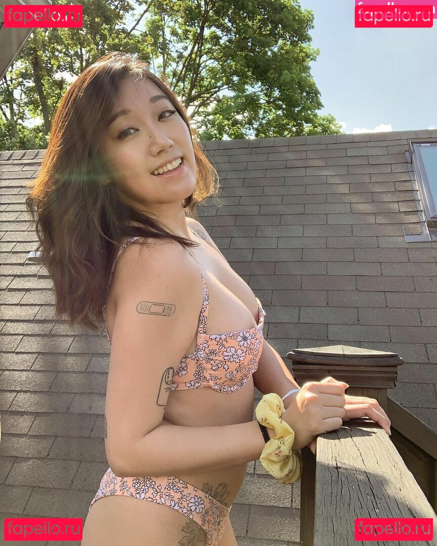 Honeyypies Nude Onlyfans Photo 12