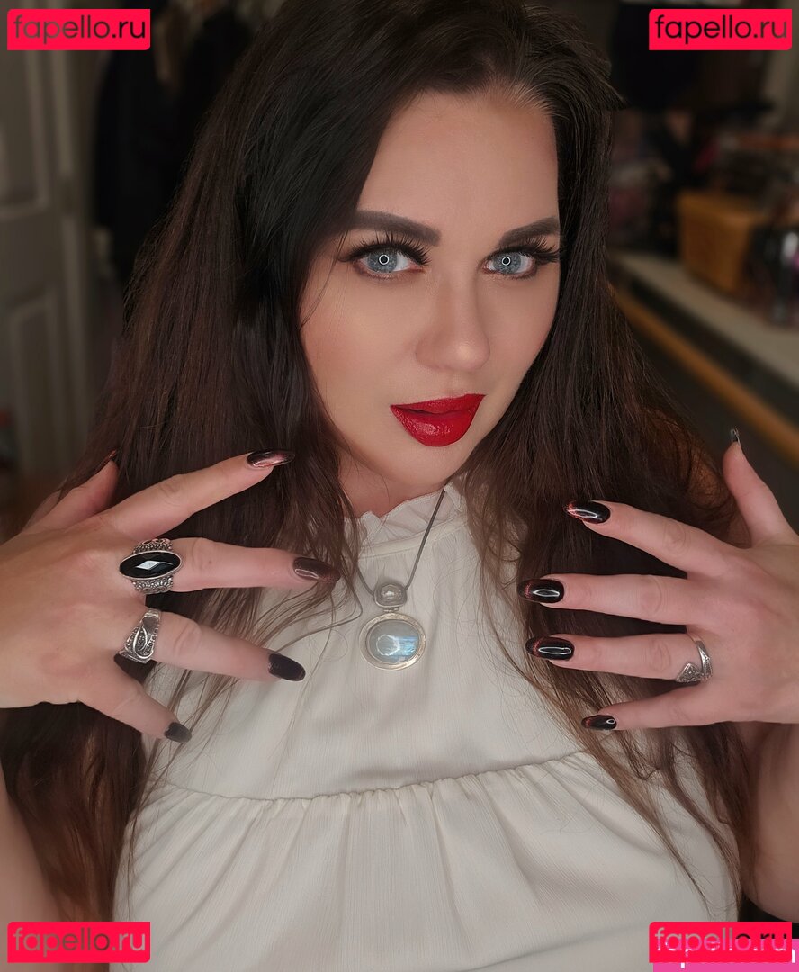 goddesslycia Nude Onlyfans Photo 3