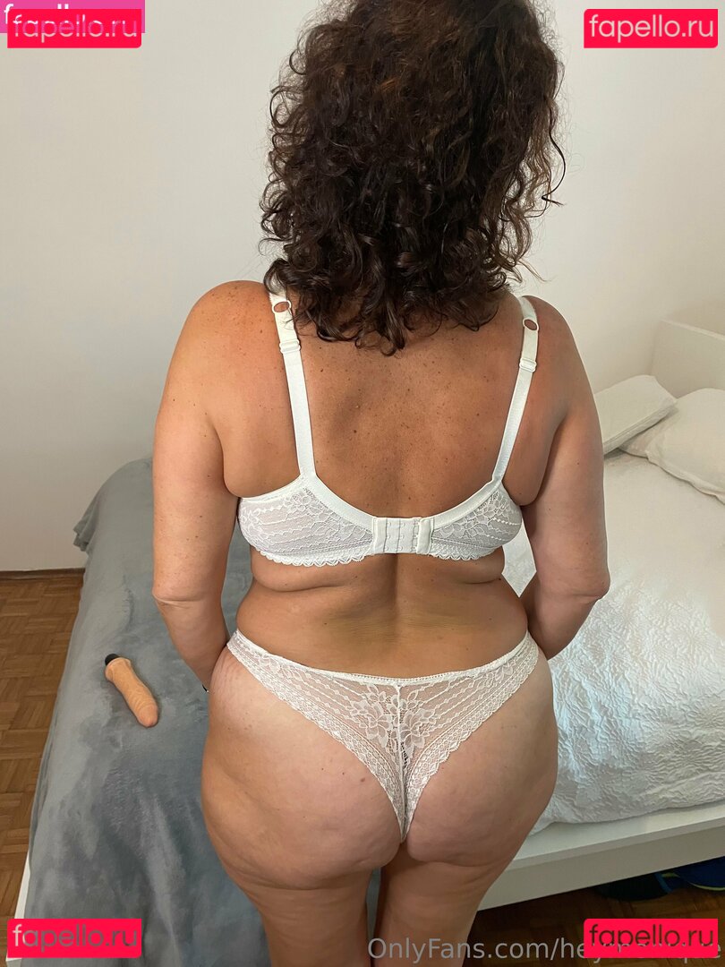 heymonique Nude Onlyfans Photo 12