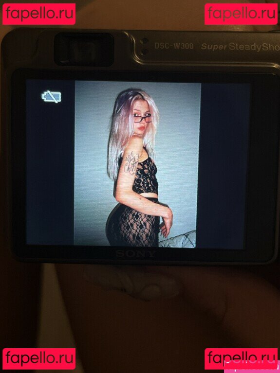 alisatvoya Nude Onlyfans Photo 30