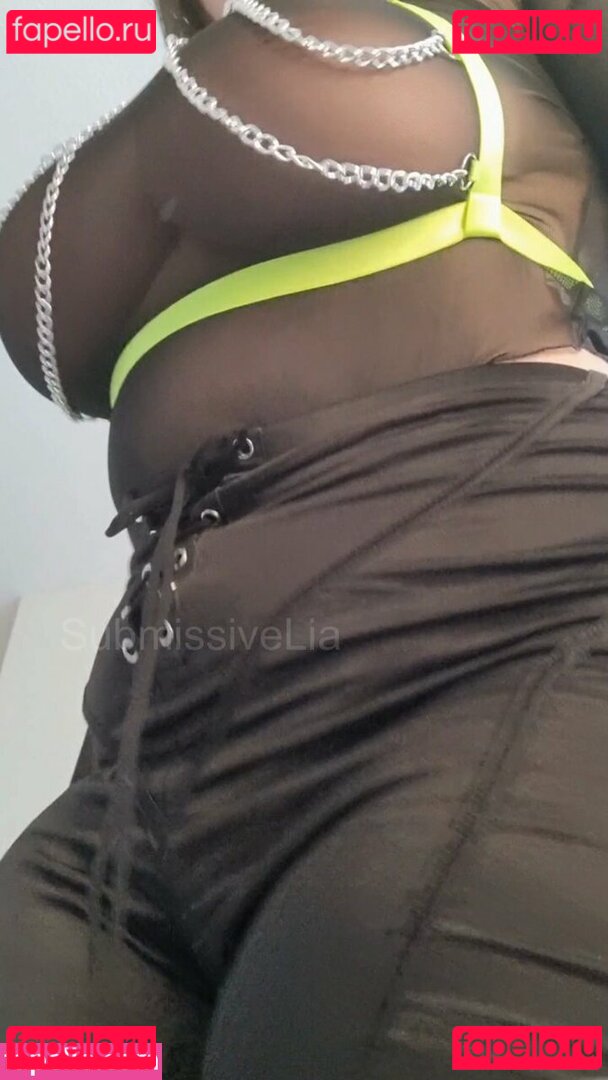 Submissivelia Nude Onlyfans Photo 49