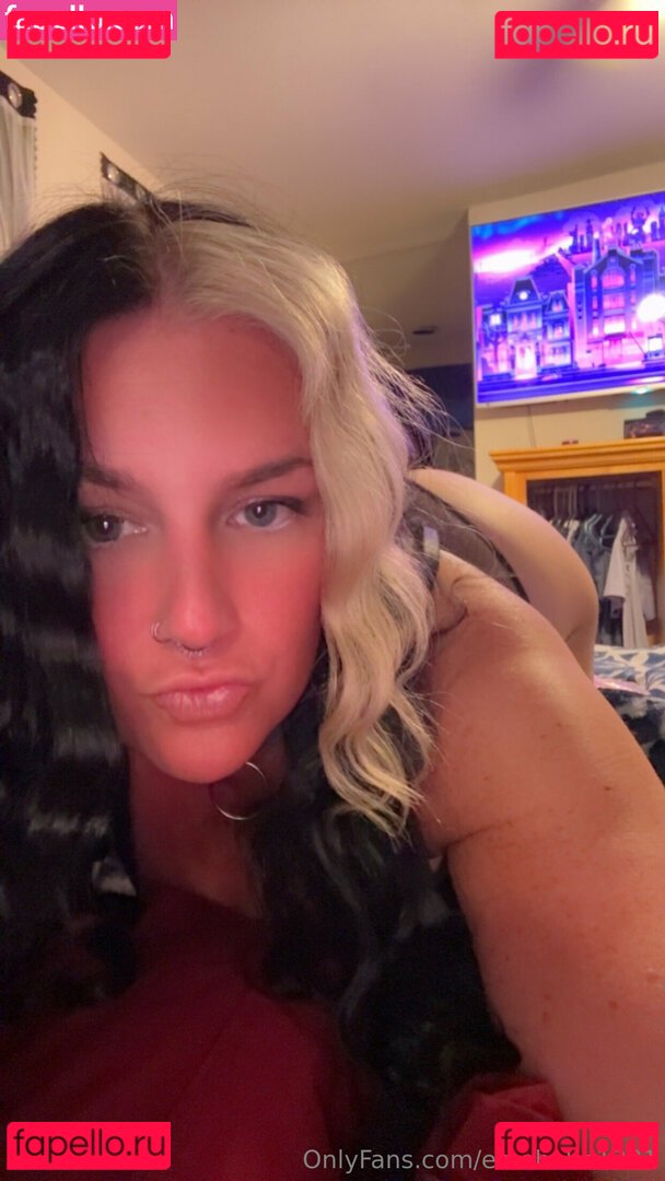emobabe1331 Nude Onlyfans Photo 8