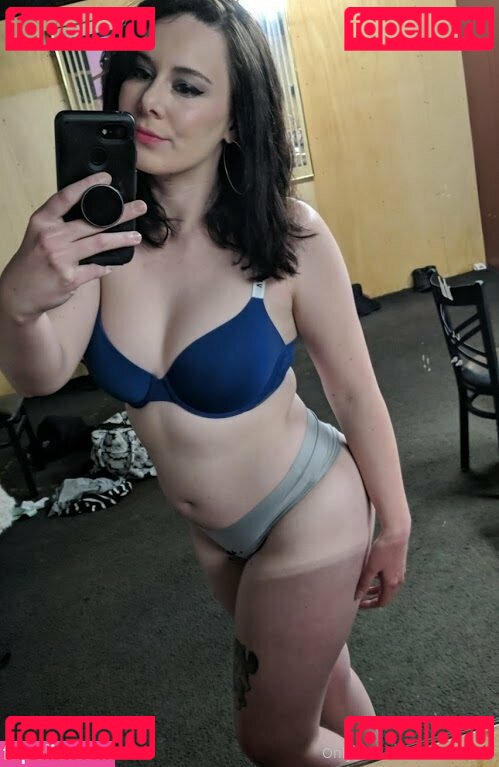 peachbellini Nude Onlyfans Photo 19