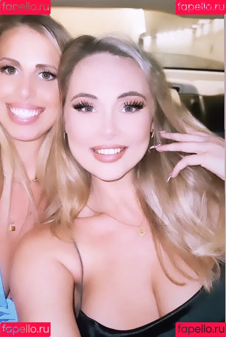 Cara Luby Onlyfans Photo Gallery 
