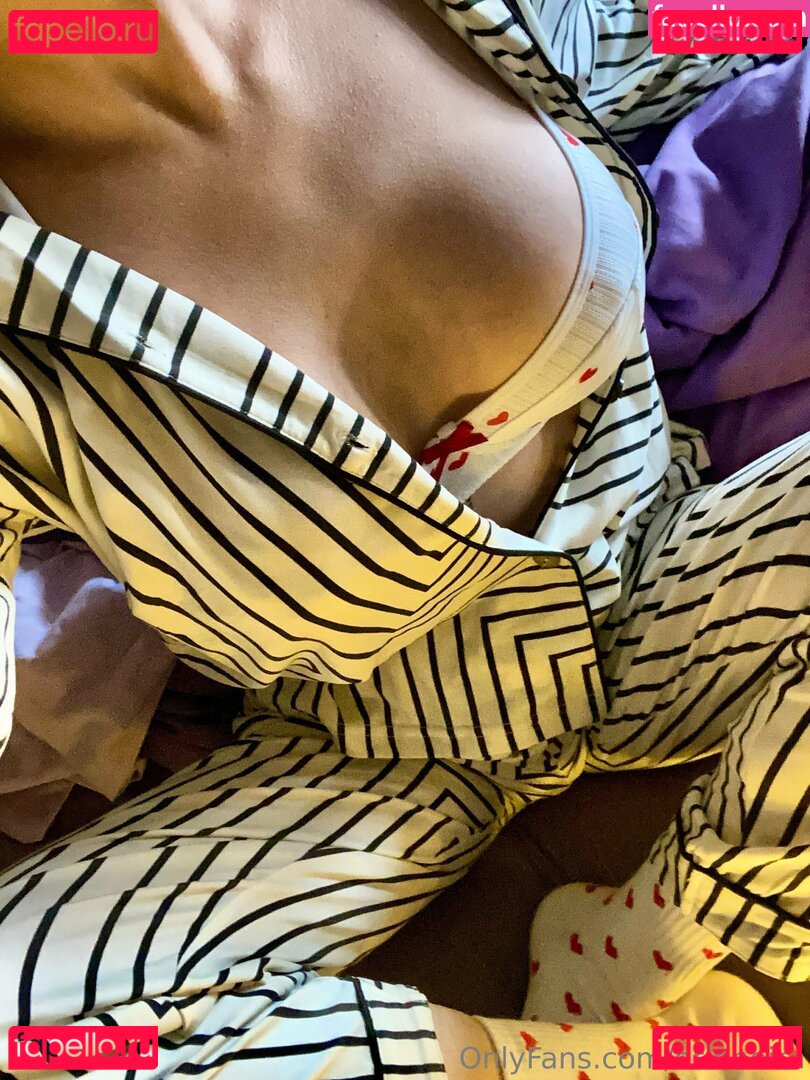 orinneira Nude Onlyfans Photo 4