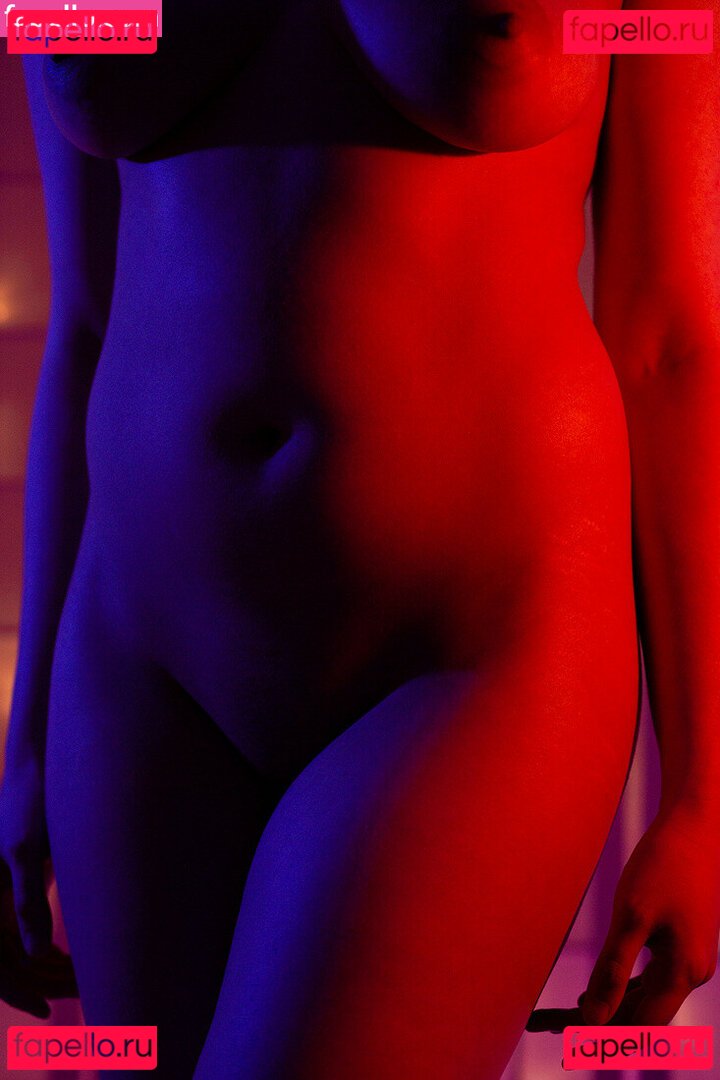 Elysia Griffin Nude Onlyfans Photo 27