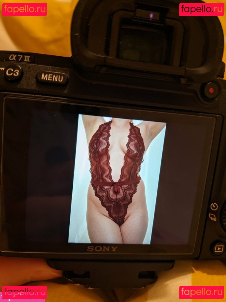 Elysia Griffin Nude Onlyfans Photo 5