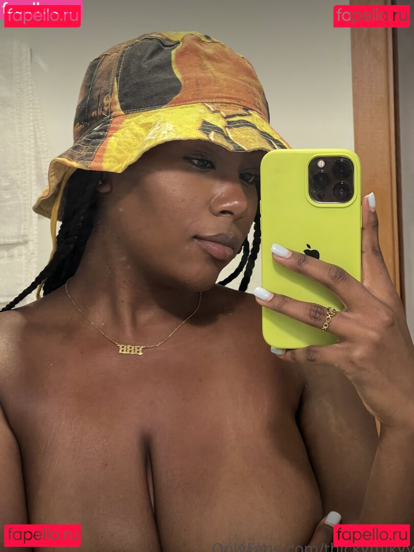 Thickymikyy Nude Onlyfans Photo 12