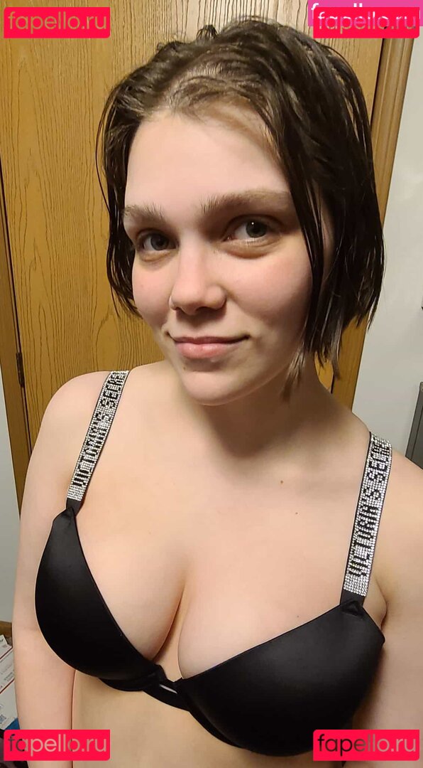 Penguingirl431 Nude Onlyfans Photo 34
