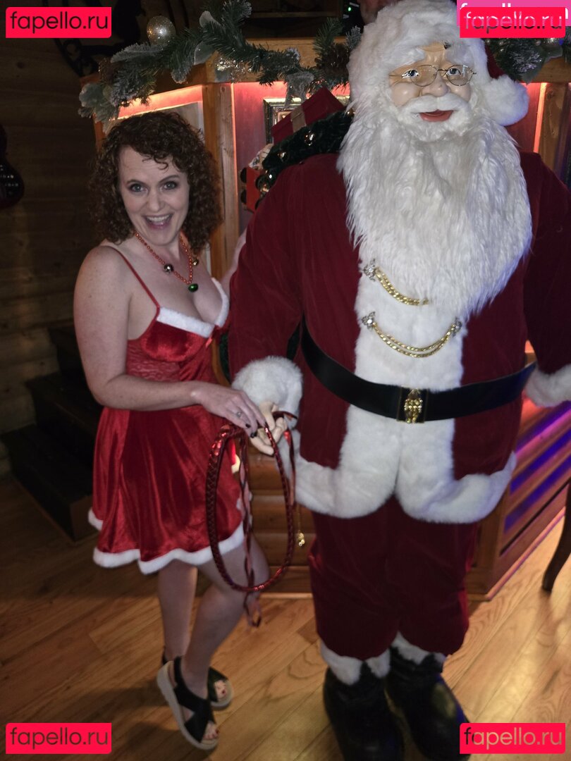Rose Mastos Nude Onlyfans Photo 31