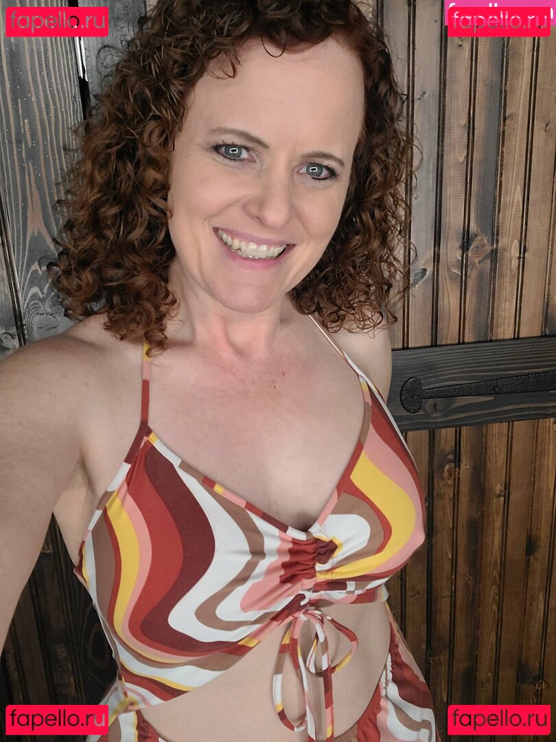 Rose Mastos Nude Onlyfans Photo 21