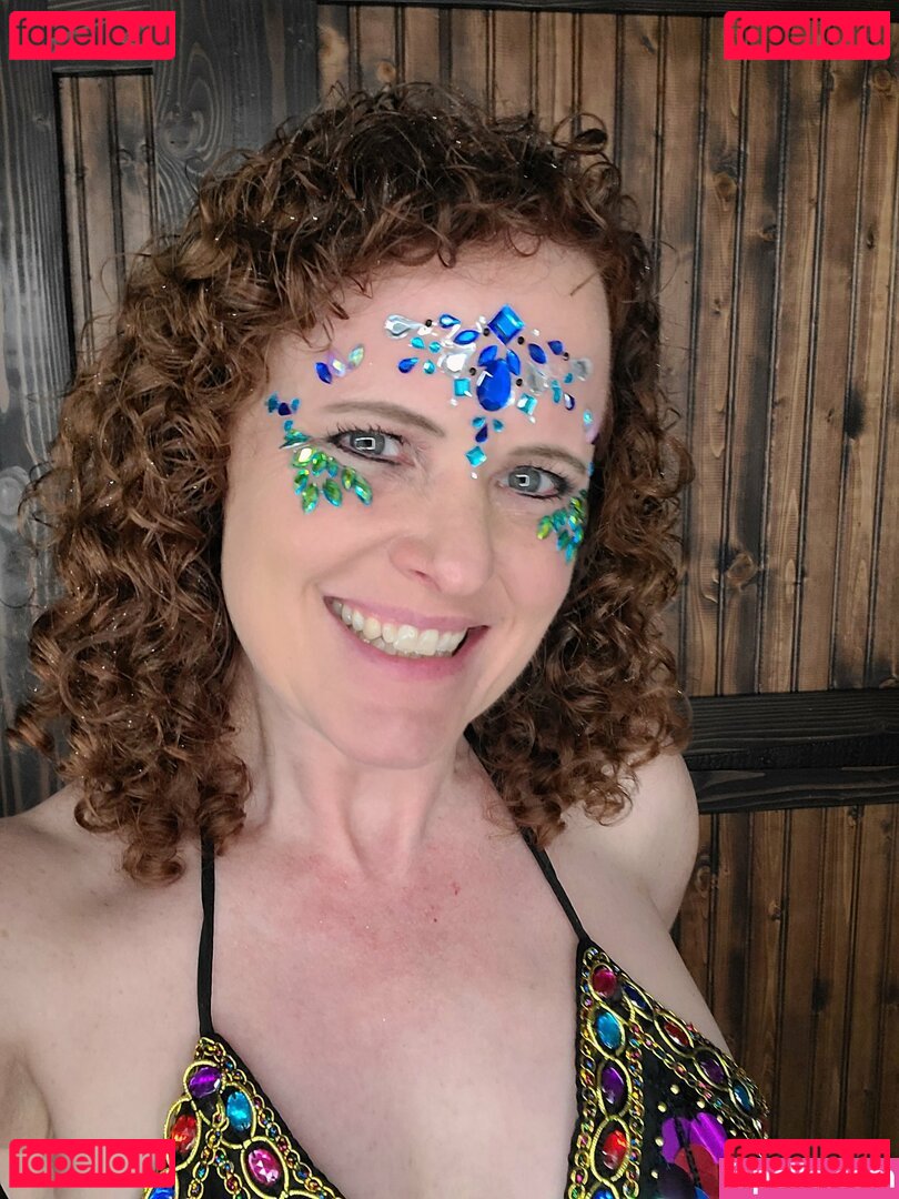 Rose Mastos Nude Onlyfans Photo 7