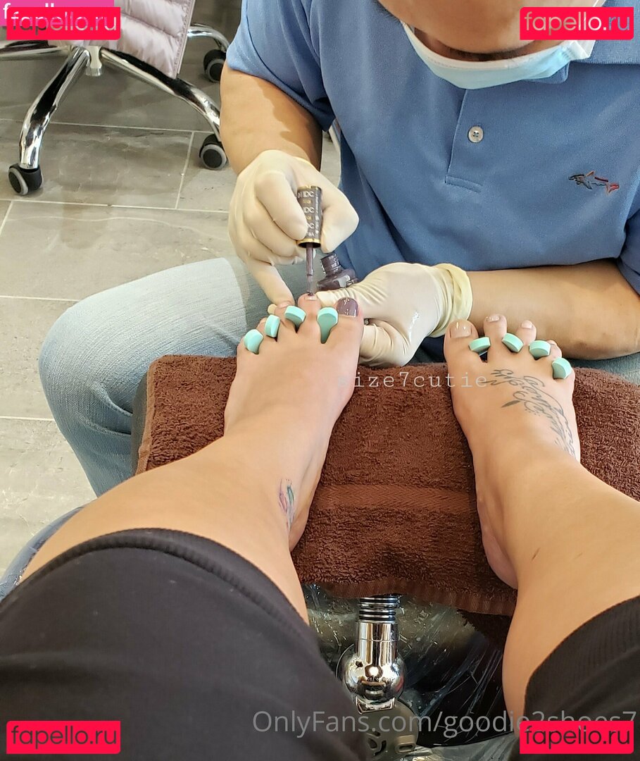 goodie2shoes7 Nude Onlyfans Photo 18