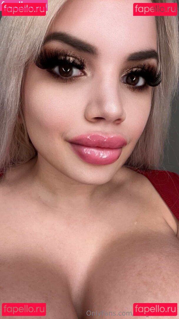 Chloe Da Model Nude Onlyfans Photo 3