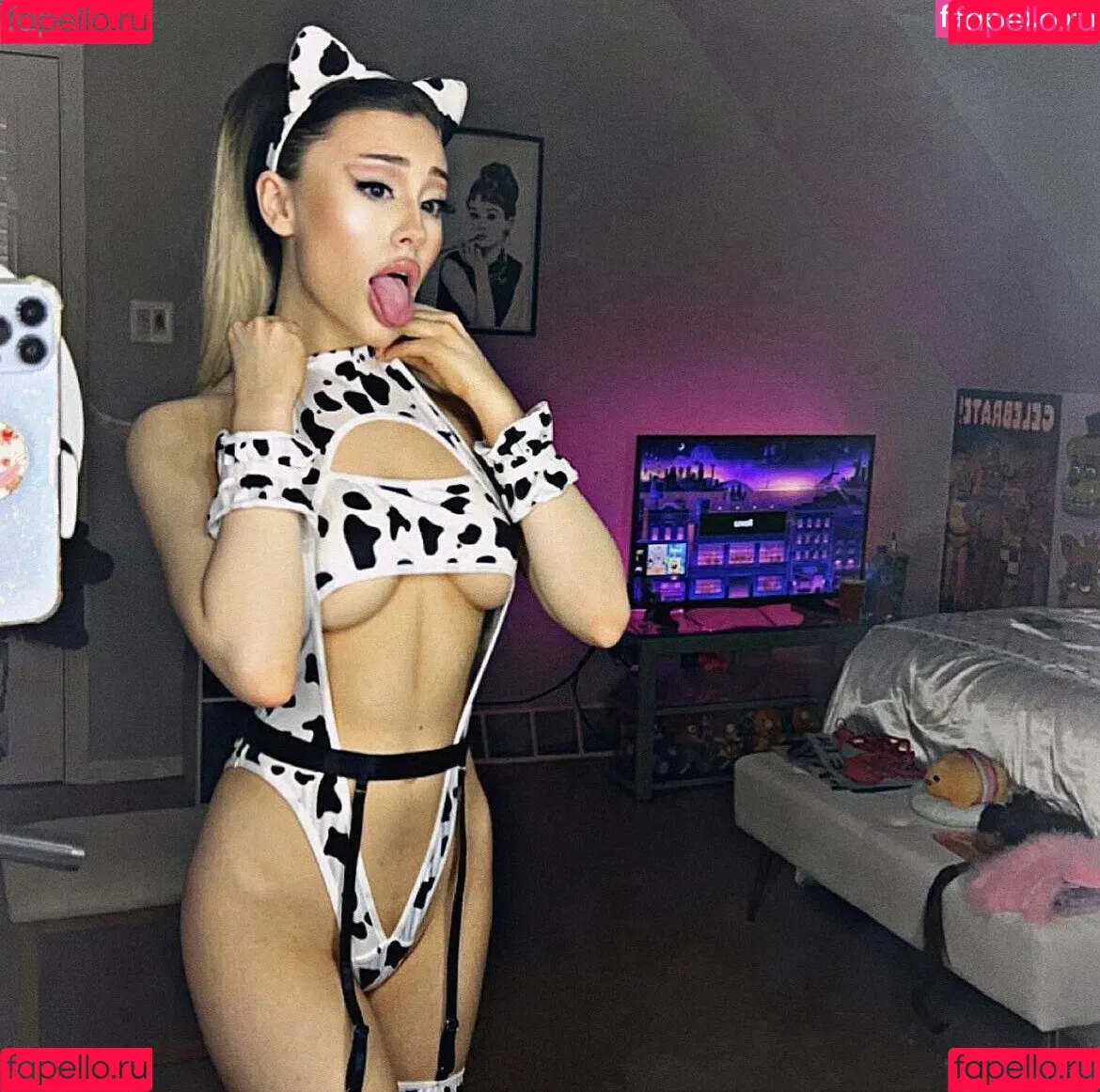 Paige Niemann Onlyfans Photo Gallery 