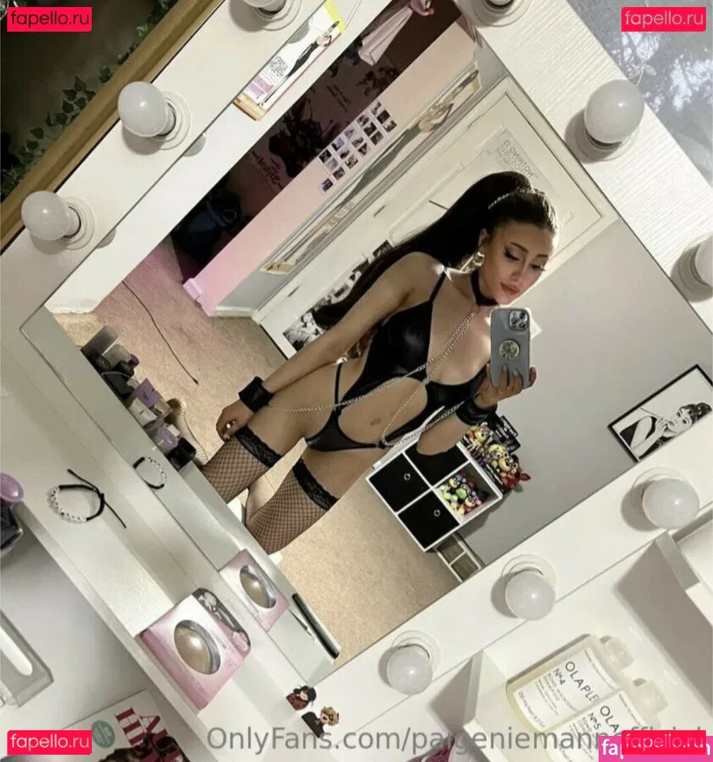 Paige Niemann Onlyfans Photo Gallery 