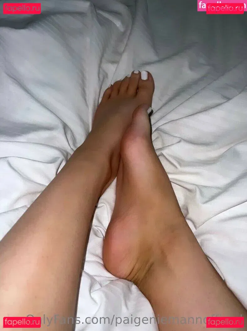 Paige Niemann Onlyfans Photo Gallery 