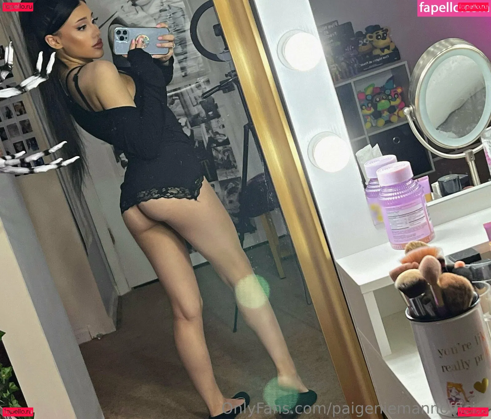 Paige Niemann Onlyfans Photo Gallery 