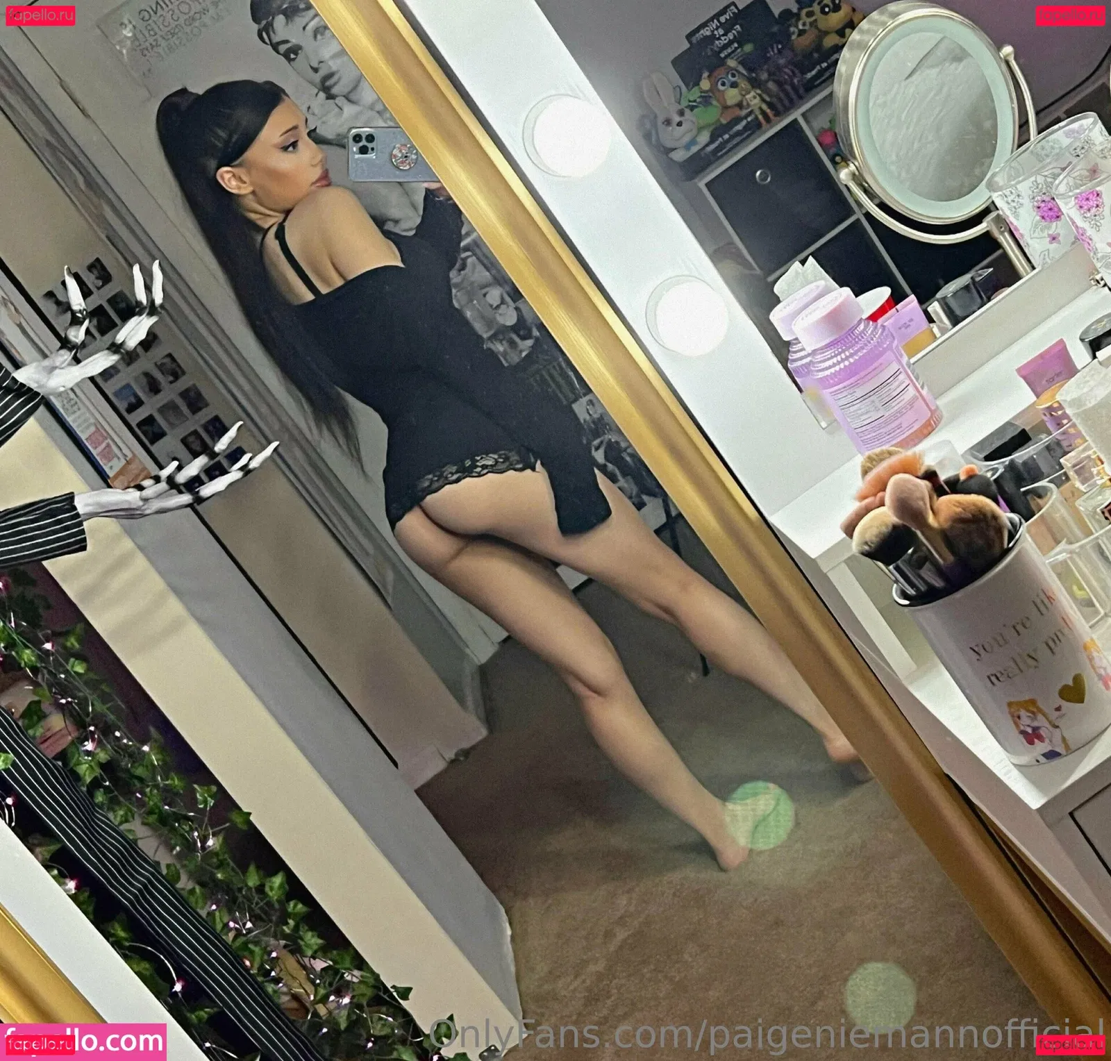 Paige Niemann Onlyfans Photo Gallery 