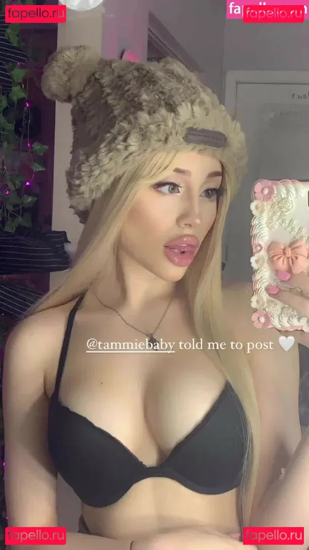 Paige Niemann Onlyfans Photo Gallery 