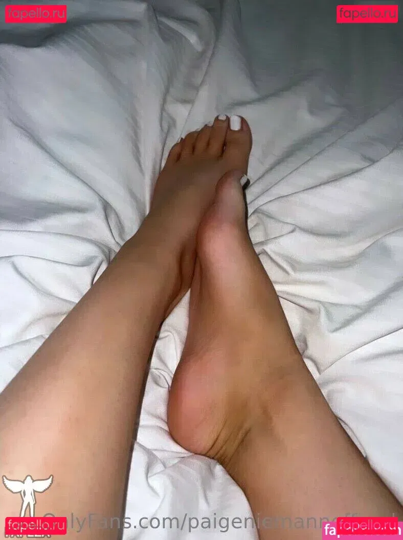 Paige Niemann Onlyfans Photo Gallery 