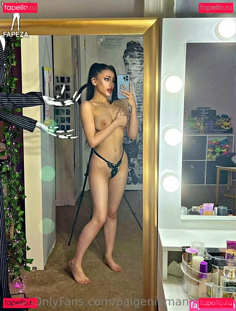 Paige Niemann Onlyfans Photo Gallery 