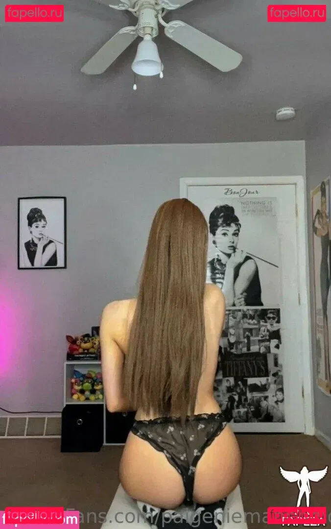 Paige Niemann Onlyfans Photo Gallery 