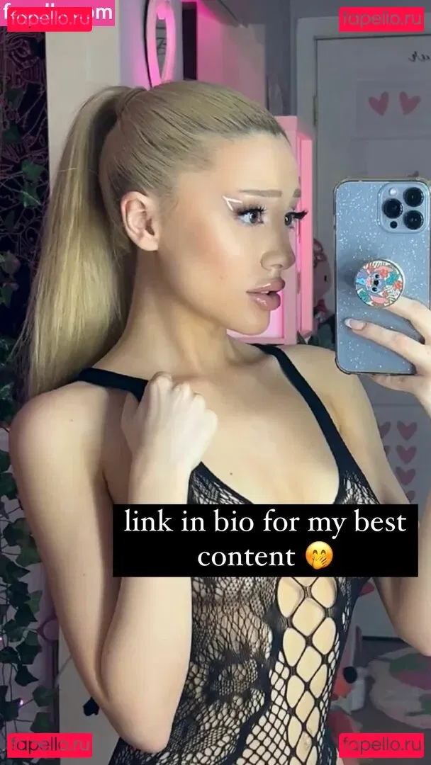 Paige Niemann Onlyfans Photo Gallery 