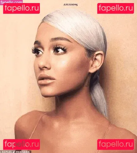 Paige Niemann Onlyfans Photo Gallery 