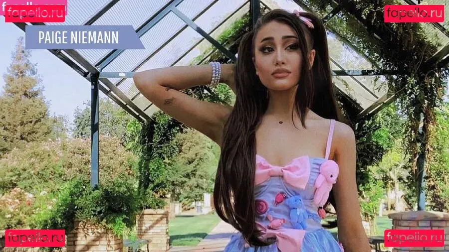 Paige Niemann Onlyfans Photo Gallery 