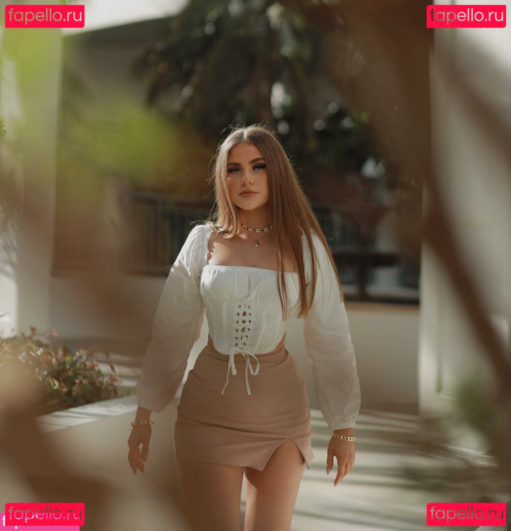 Katee Schornegg Nude Onlyfans Photo 27