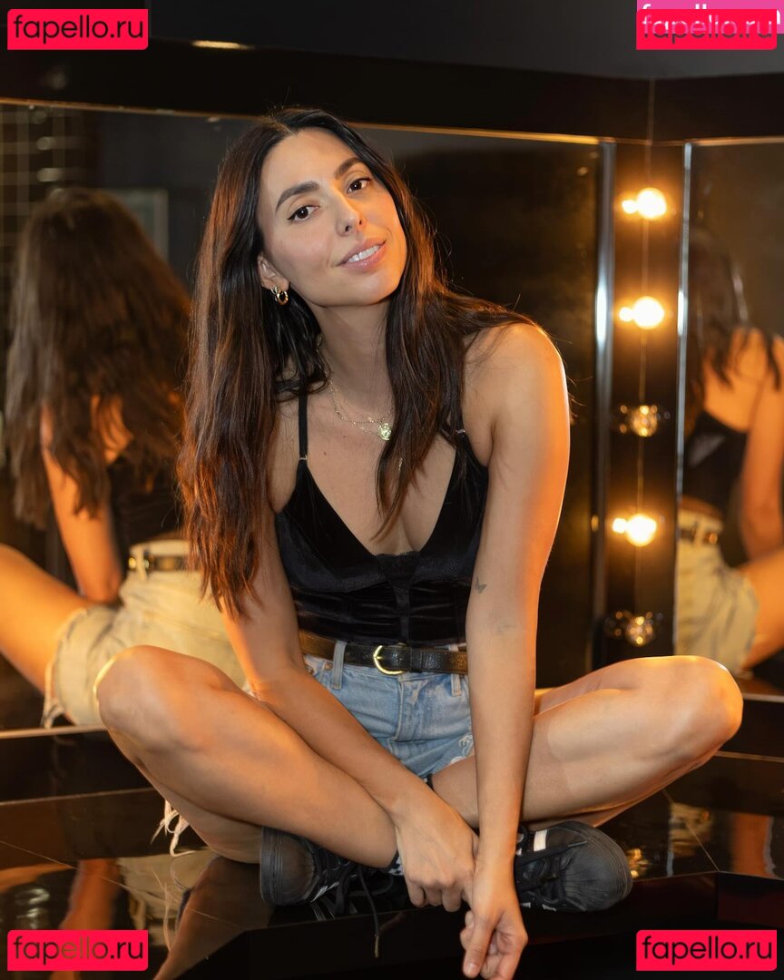 Jade Catta Preta Nude Onlyfans Photo 22