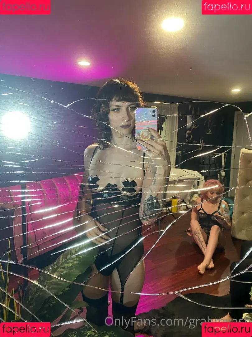 Grabmyash Onlyfans Photo Gallery 