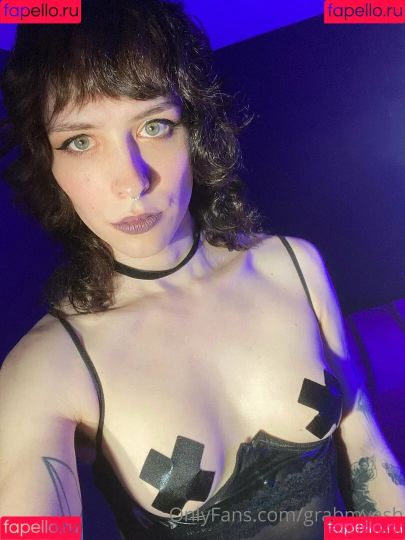Grabmyash Onlyfans Photo Gallery 