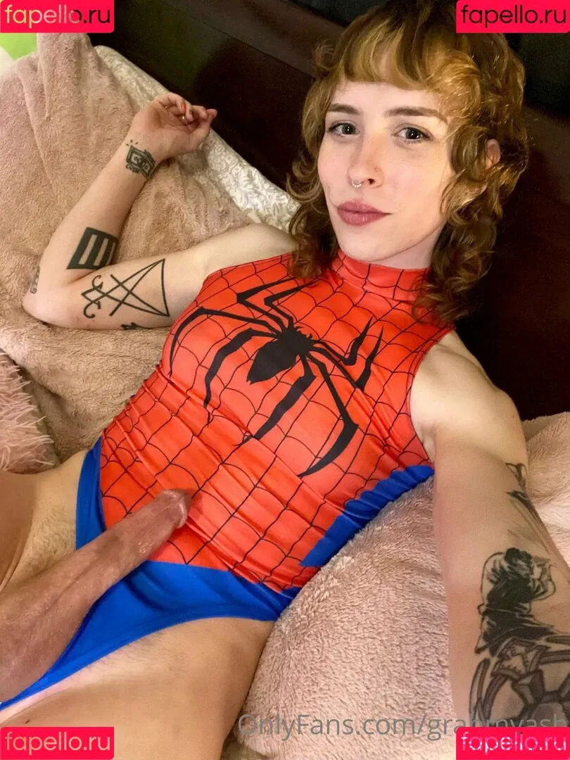 Grabmyash Onlyfans Photo Gallery 