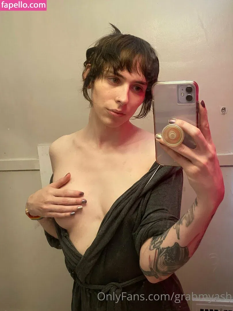 Grabmyash Onlyfans Photo Gallery 