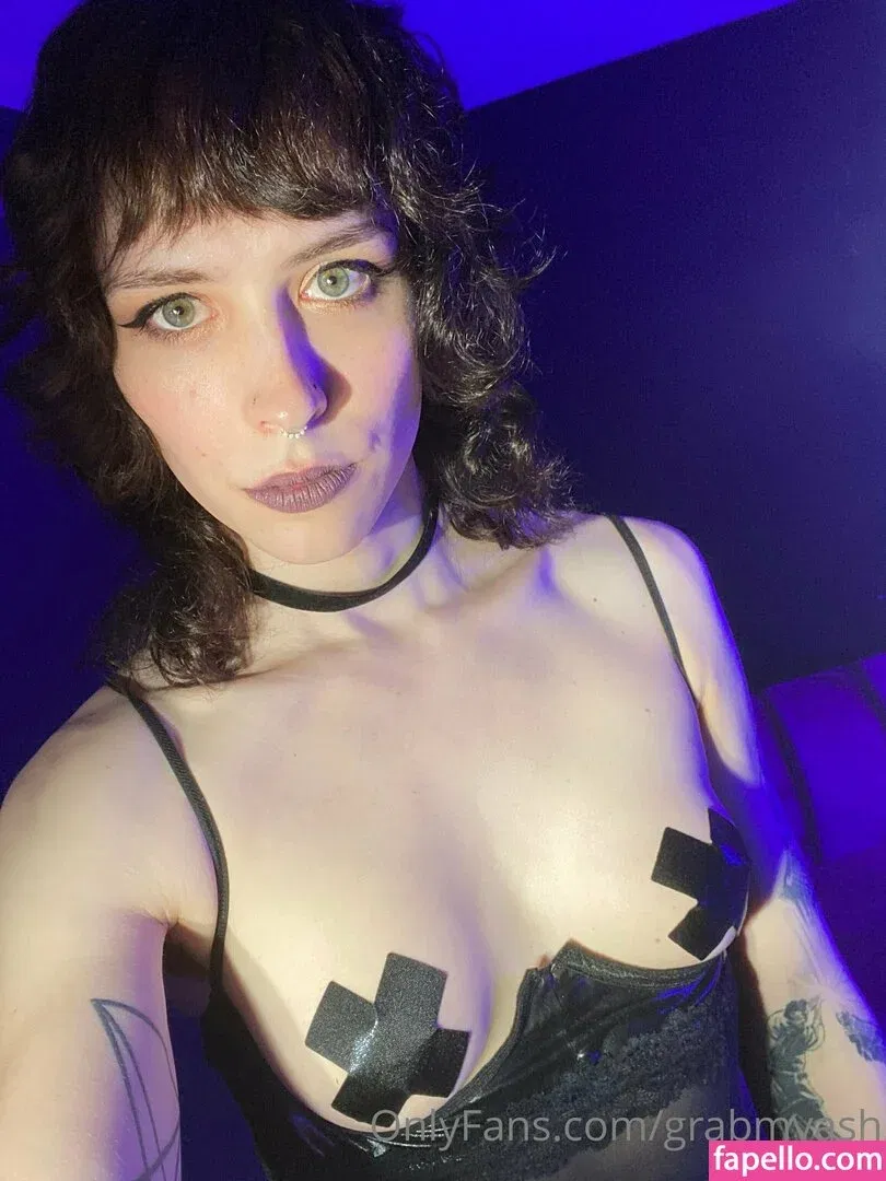 Grabmyash Onlyfans Photo Gallery 