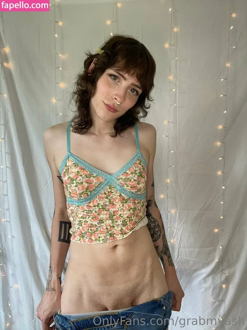 Grabmyash Onlyfans Photo Gallery 