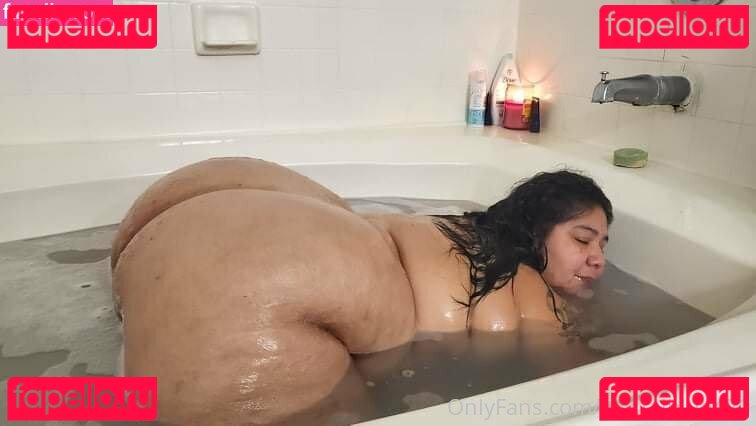 Crystal Blue Nude Onlyfans Photo 42