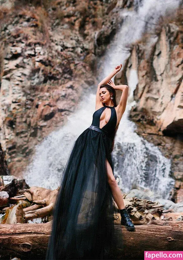 Helga Lovekaty Onlyfans Photo Gallery 