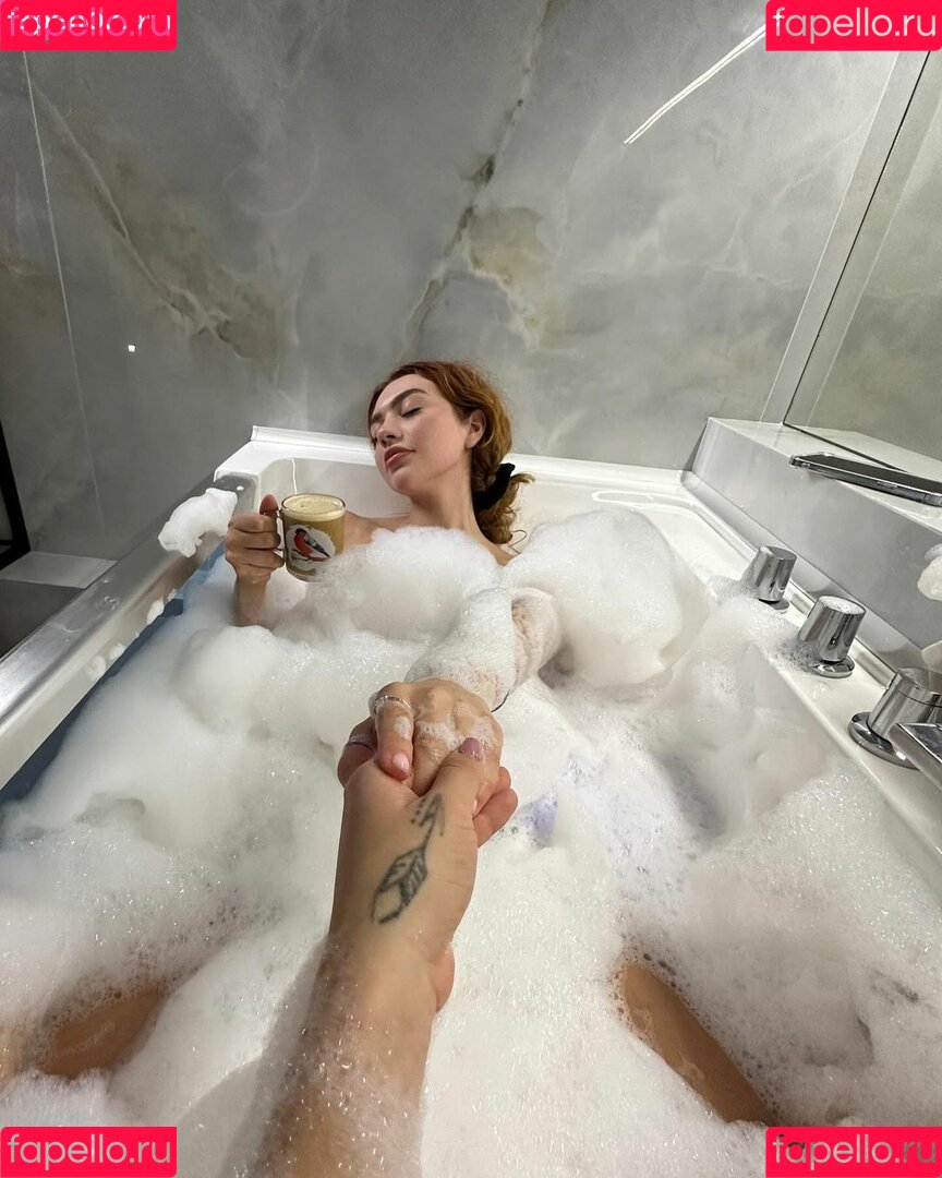 Heeyhelly Onlyfans Photo Gallery 