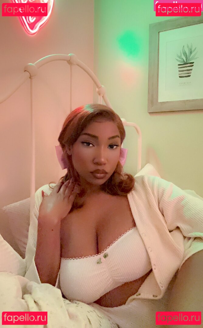 Krissykakes Nude Onlyfans Photo 4