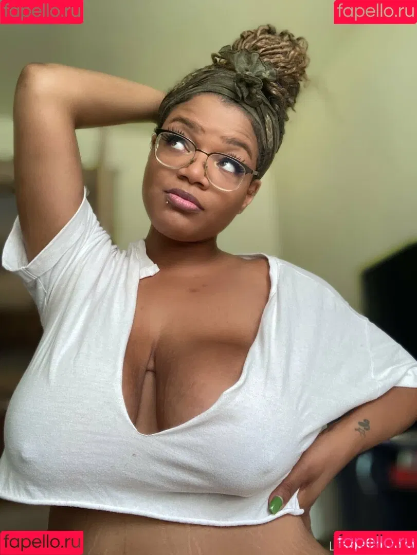 freelearalove Onlyfans Photo Gallery 