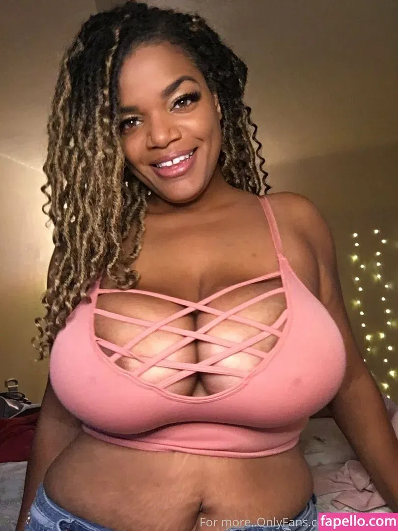 freelearalove Onlyfans Photo Gallery 