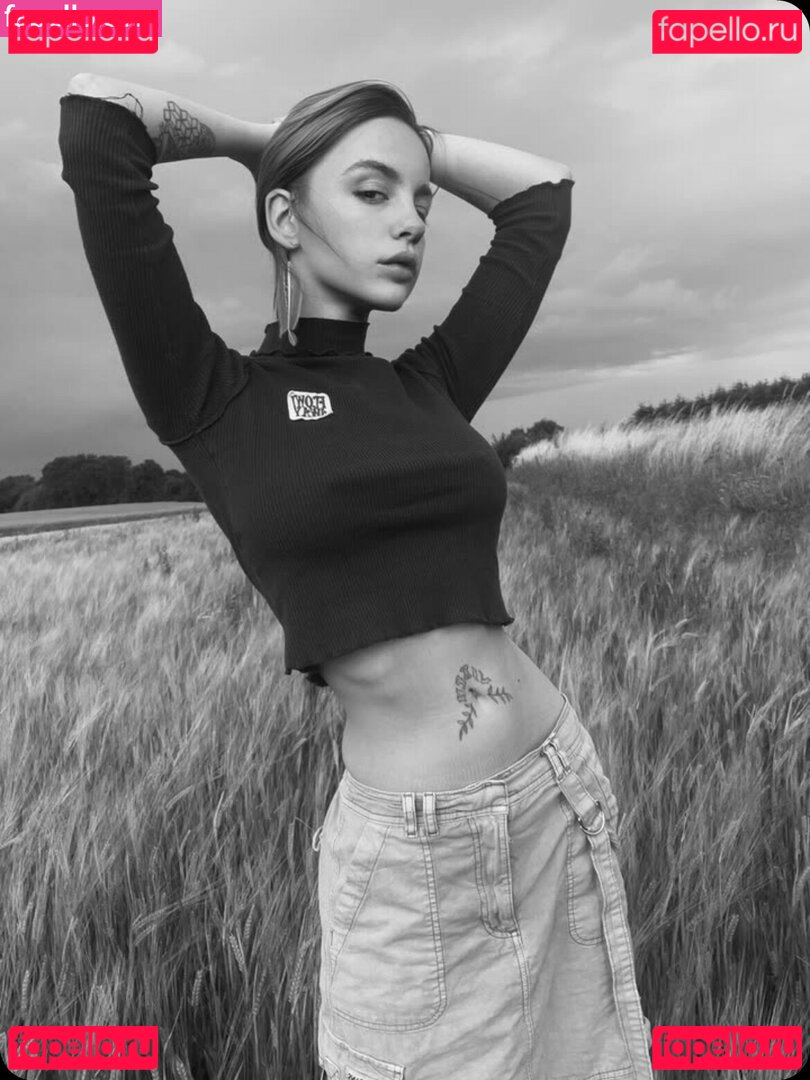 Milk_Baddie Nude Onlyfans Photo 22