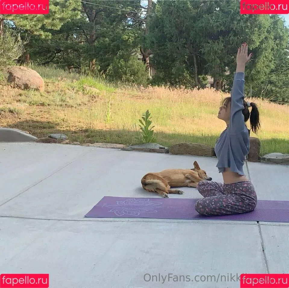 nikkiinatural Onlyfans Photo Gallery 