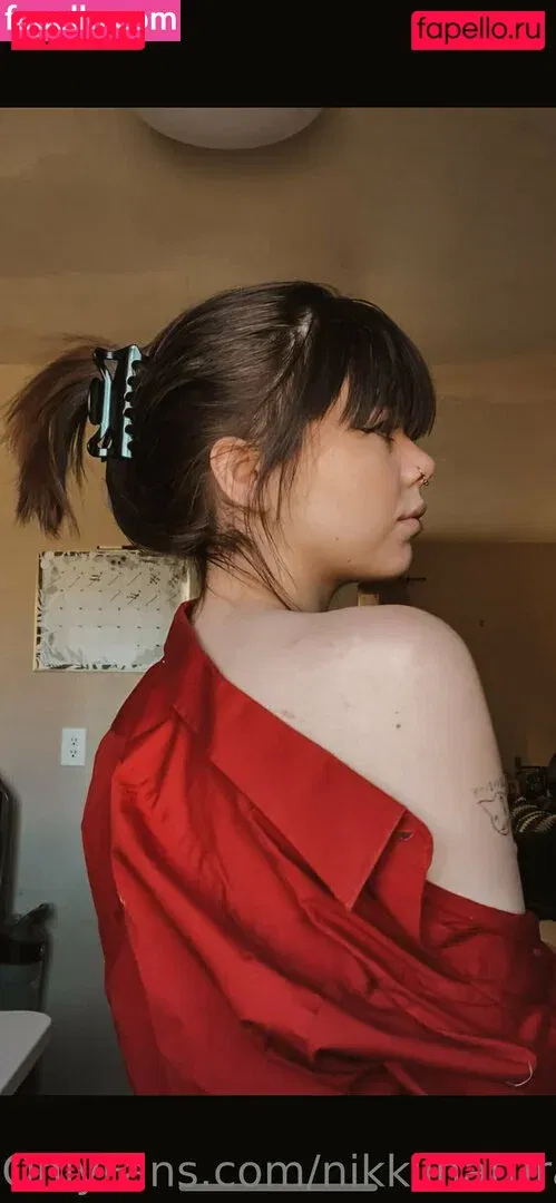 nikkiinatural Onlyfans Photo Gallery 