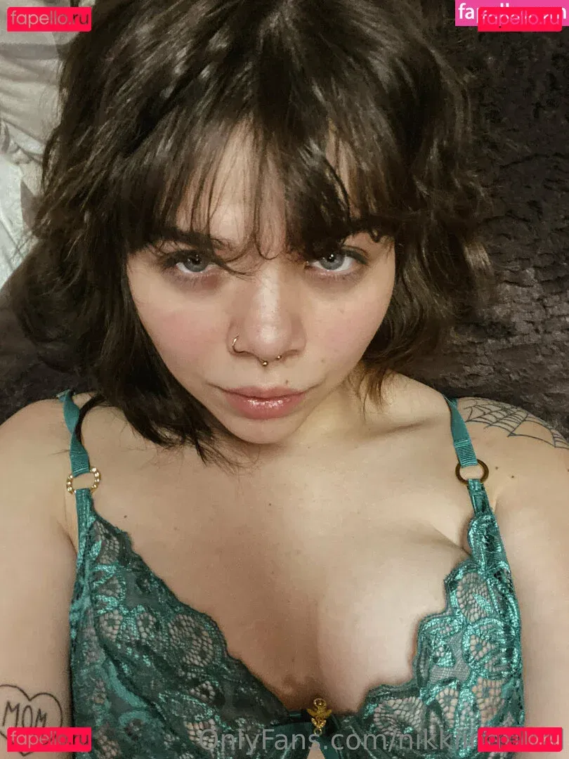 nikkiinatural Onlyfans Photo Gallery 