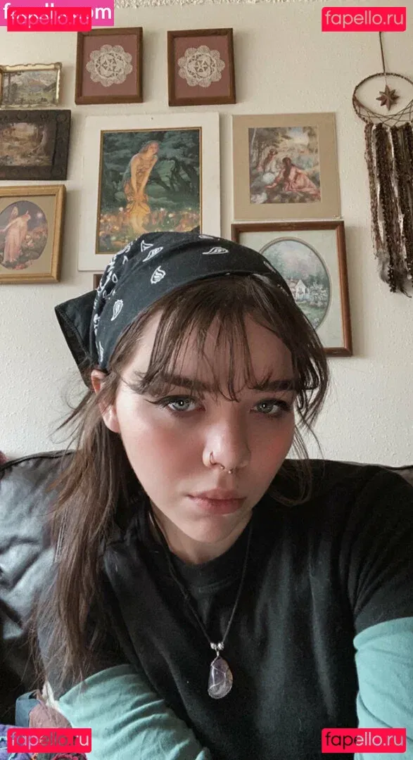 nikkiinatural Onlyfans Photo Gallery 