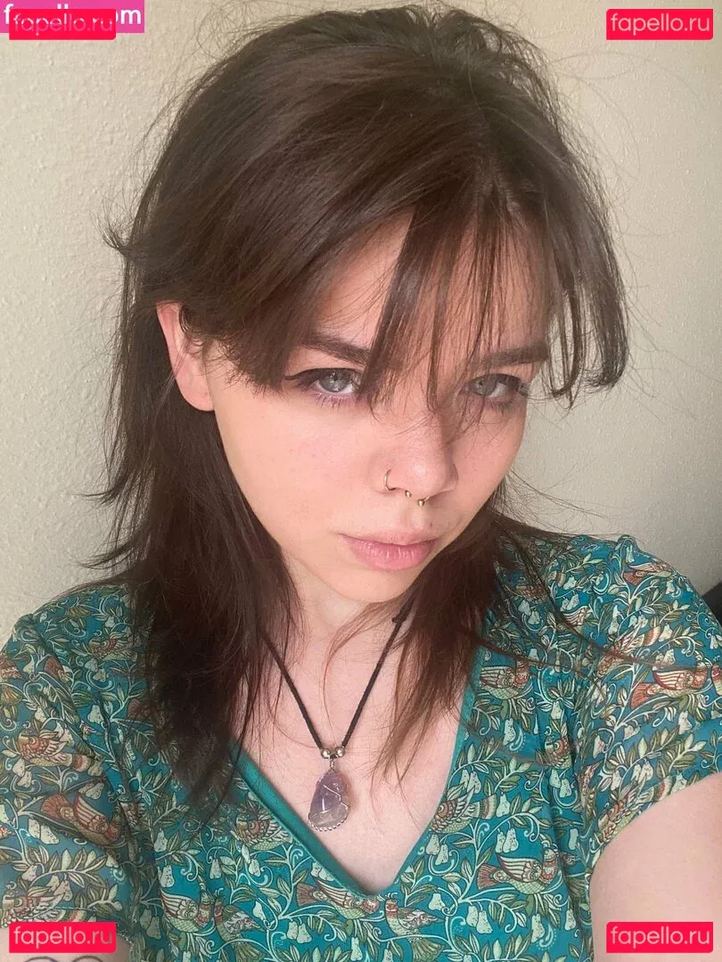 nikkiinatural Onlyfans Photo Gallery 